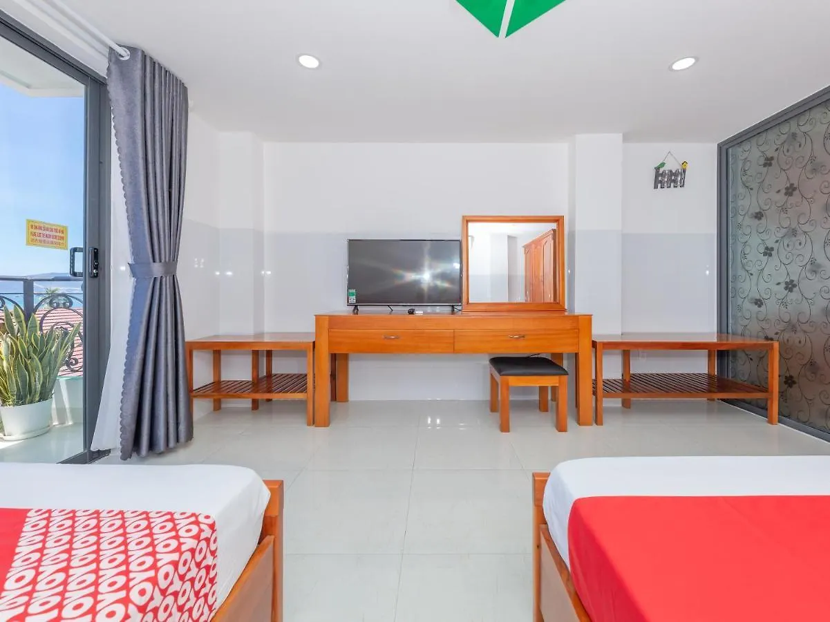 ** Hotel Oyo 1028 Flower House Apartment Nha Trang Vietnam