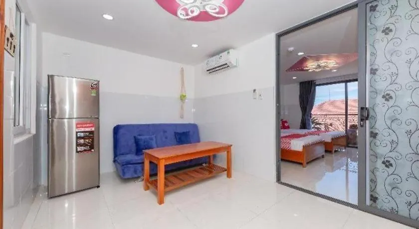 Oyo 1028 Flower House Apartment Nha Trang