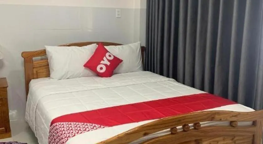 Hotel Oyo 1028 Flower House Apartment Nha Trang